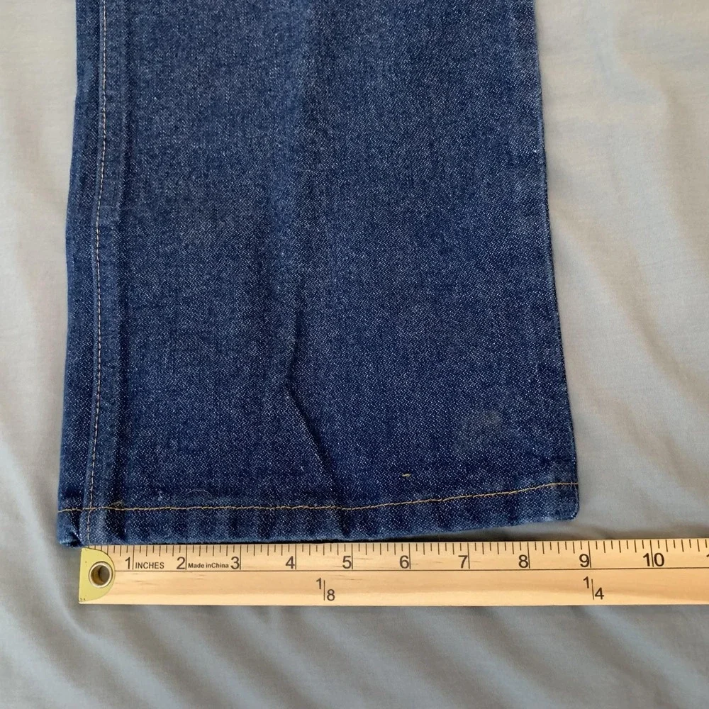 Wrangler Jeans Mens 52x32 Classic Fit 13MWZ Cowboy Western Denim Straight Leg - Picture 6 of 9